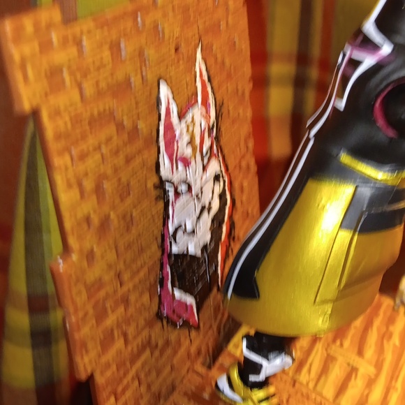 Fornite Action Figure- Drift with Gallery Brick Wall. - Picture 4 of 4